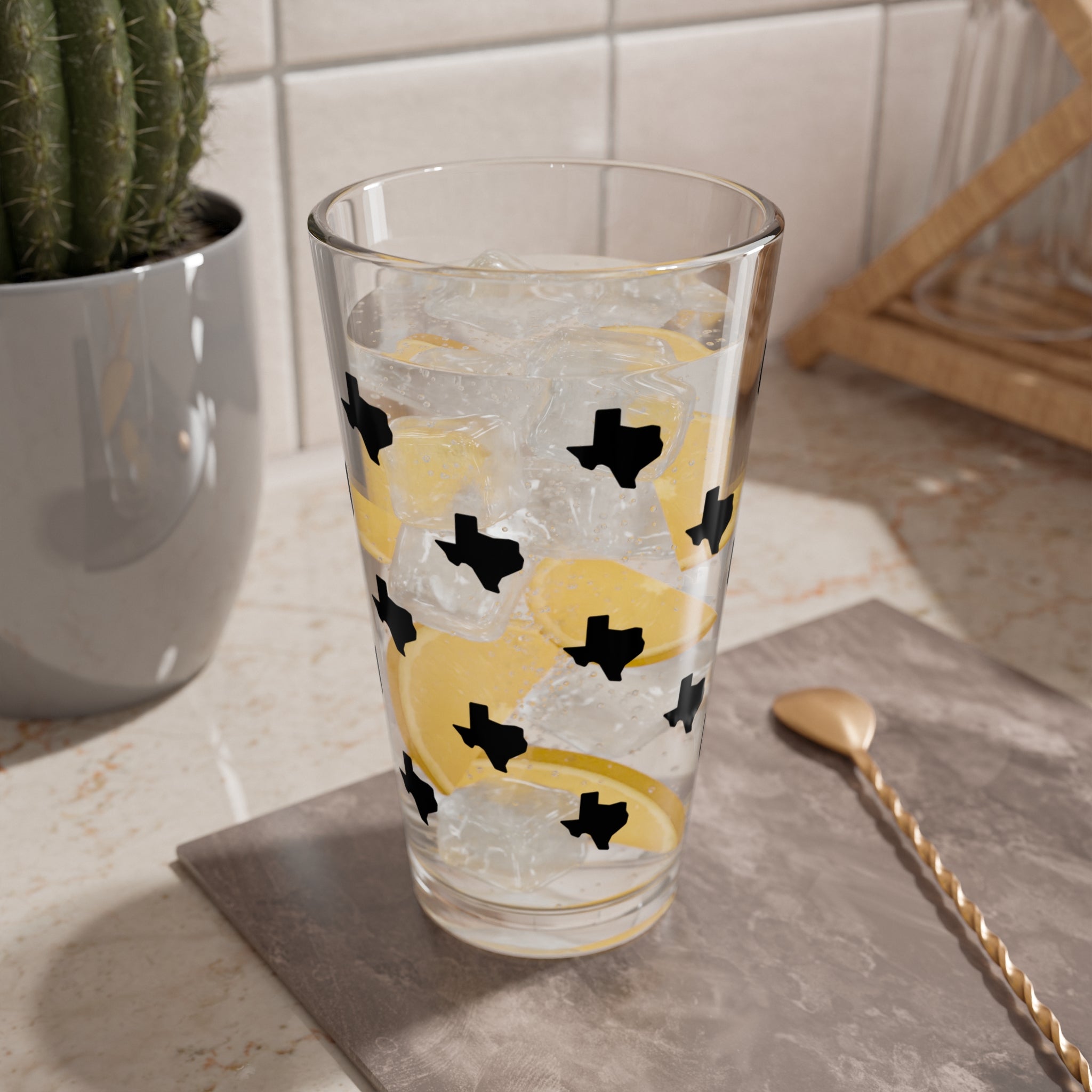 The Texas Club Texas Pattern 16oz Mixing Glass
